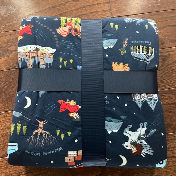 NWT Cloud Blanket - Picture 2 of 2